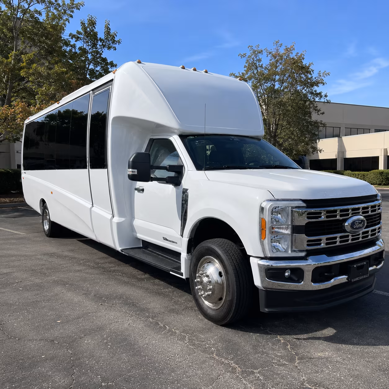 charter buses for corporate events and conferences near round rock