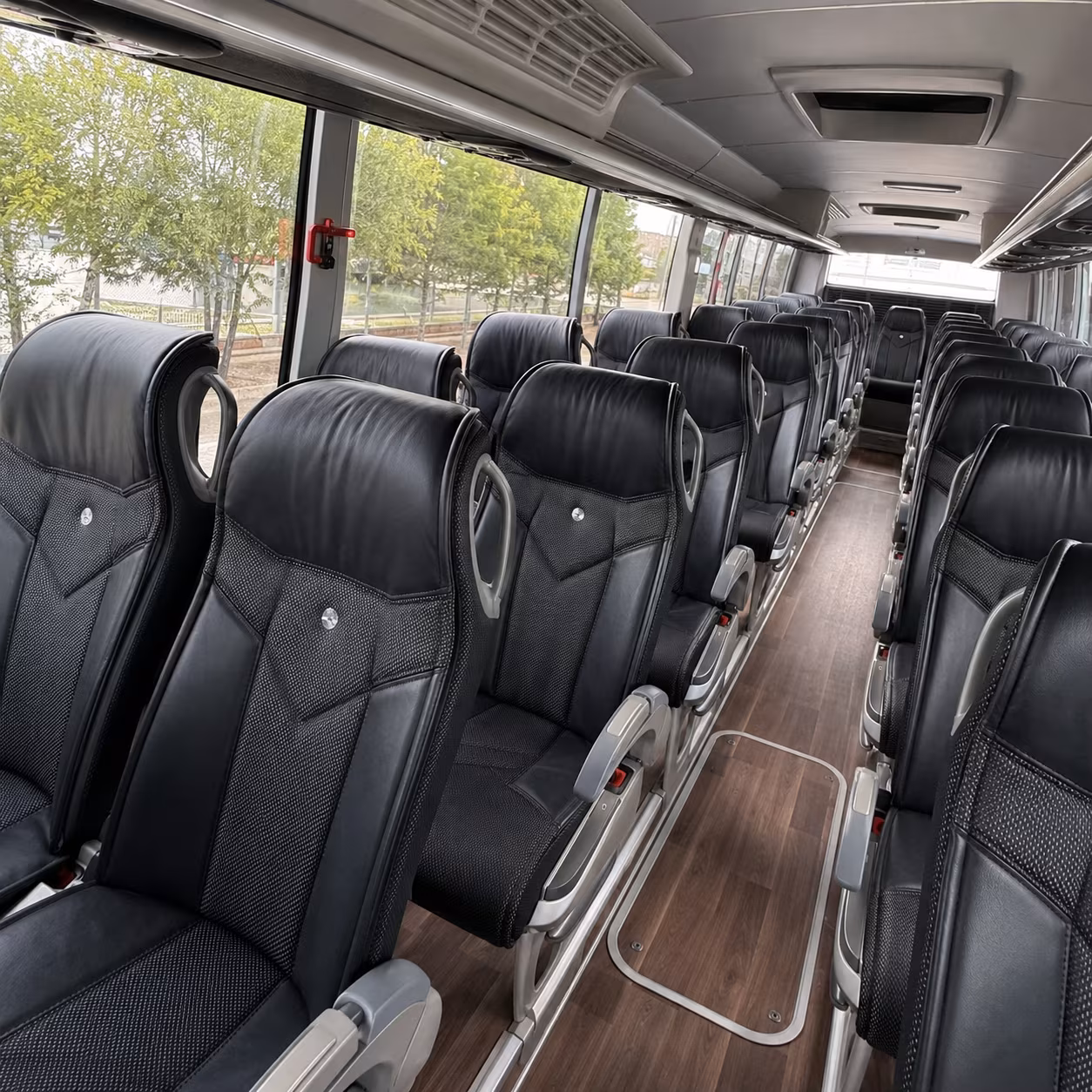charter buses for round rock corporate wine tour events