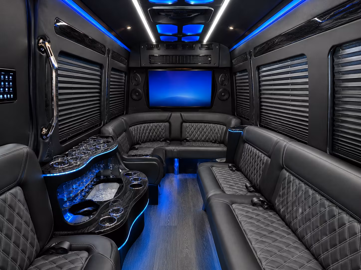 convention and trade show bus rentals between round rock and austin