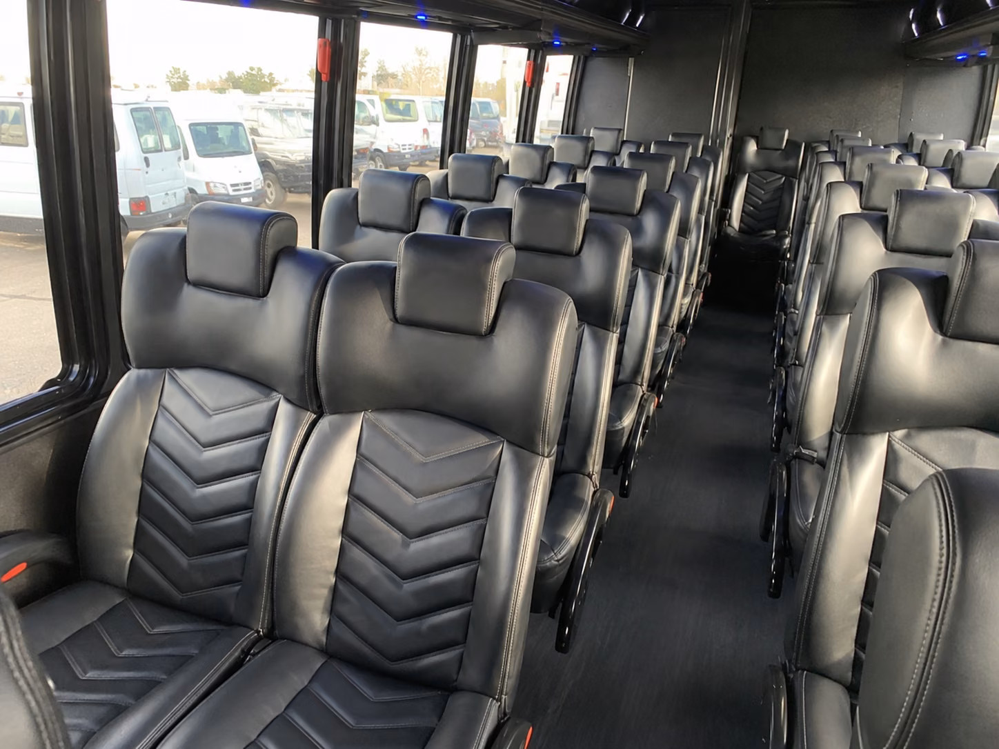 fan buses to ut longhorns football and basketball in austin