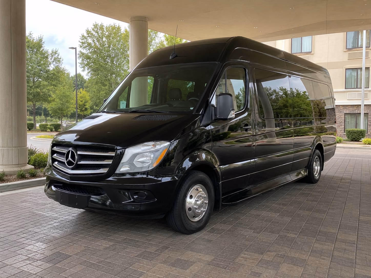 round rock sprinter van with driver
