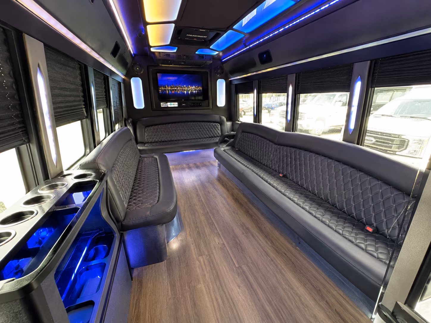 round rocks dell diamond kalahari resorts party bus rental